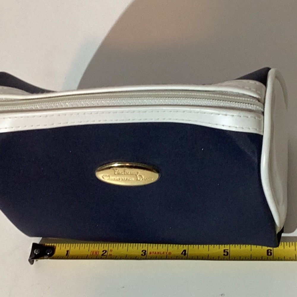 Makeup bag, waterproof, zip top, from Dior Parfume - Picture 6 of 9